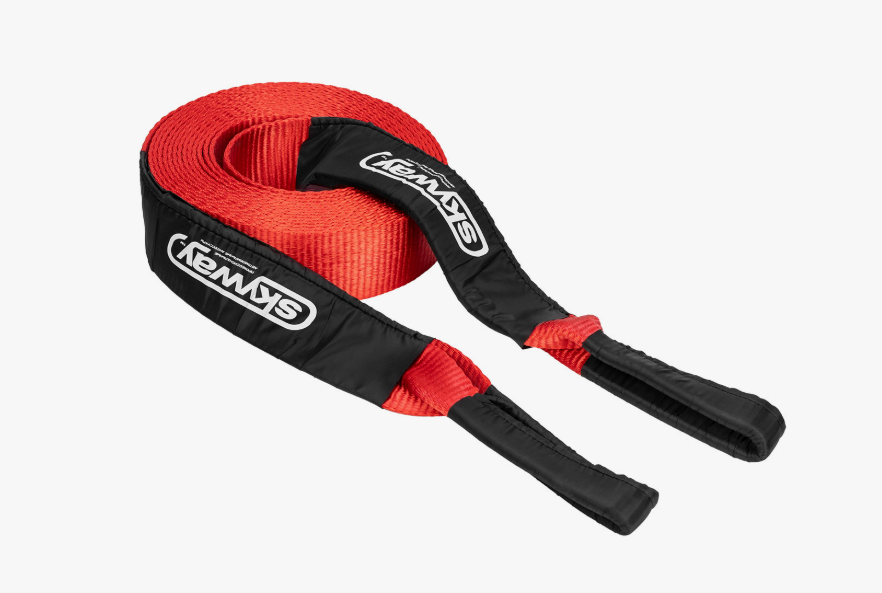 Трос металлический 3т 4м 8мм 2 крюка в оплетке